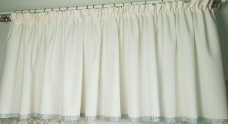 Lambrekin nowoczesny glamour ecru kolory firanka diamenty poliester