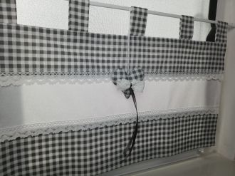 Zazdrostka lambrekin firanka kratka szara szelki koronka bawełna 